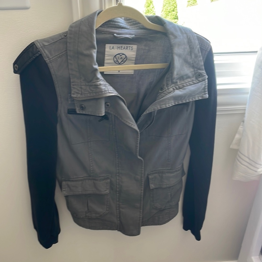 PAC sun LA hearts jacket